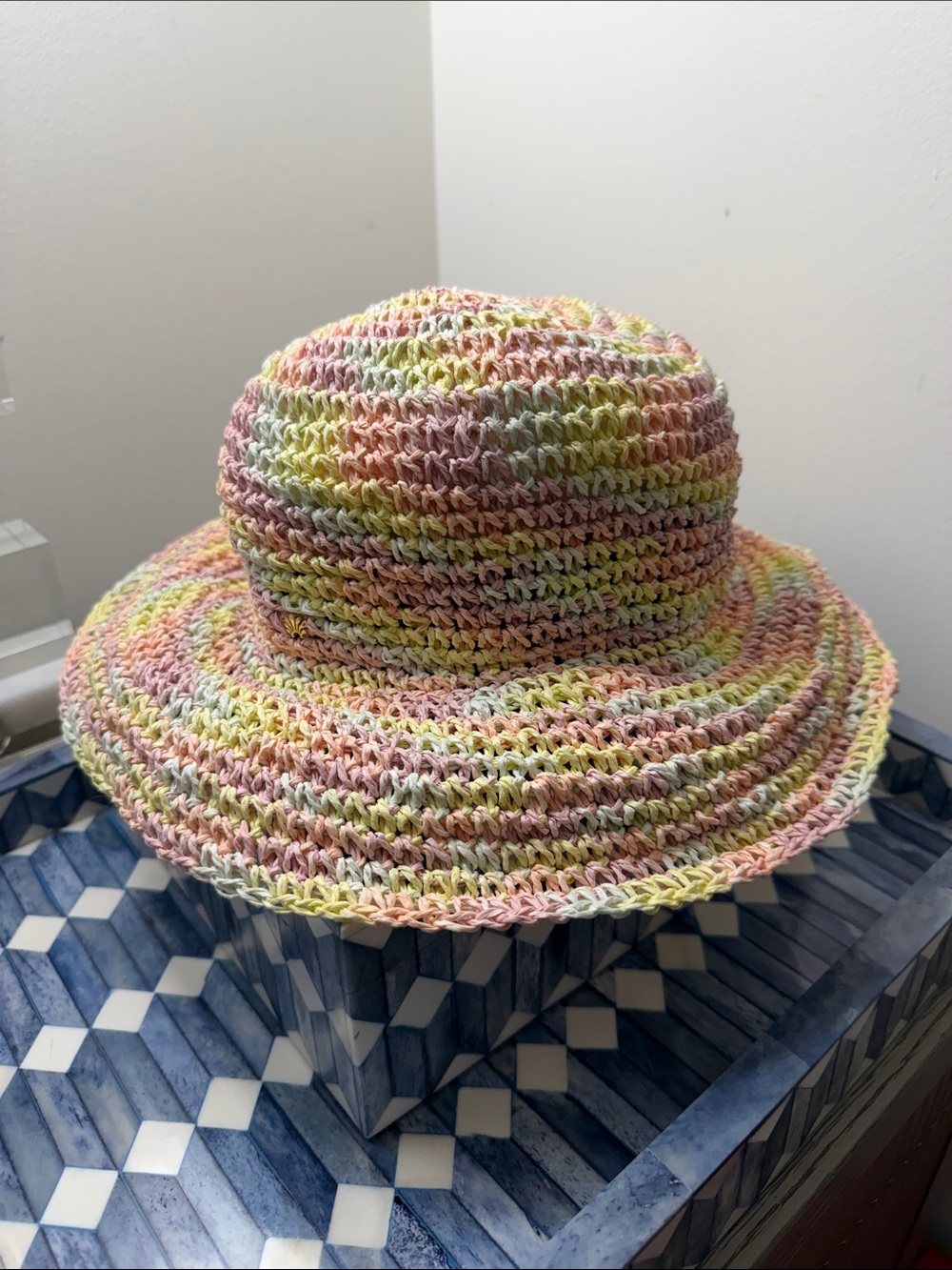 Lele Sadoughi Raffia Rainbow Bucket Hat Pastel Playa New